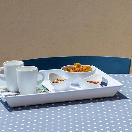 Spacious Modern Miljak - 1min To The Apartment